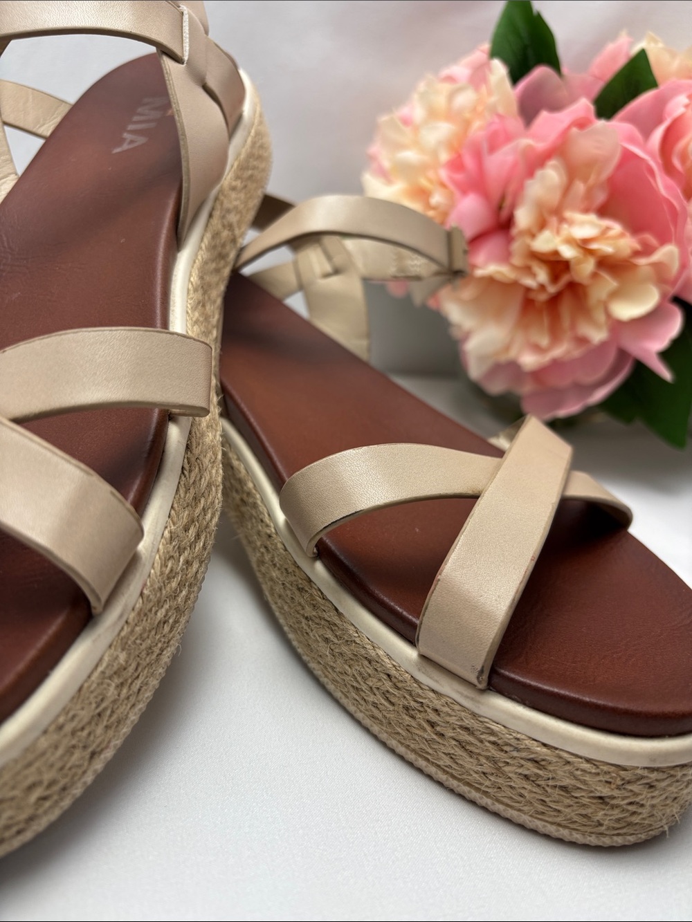 MIA‎ Yanis Womens 8.5 Nude Beige Crisscross Espadrille Platform Sandals #481 - Picture 6 of 16